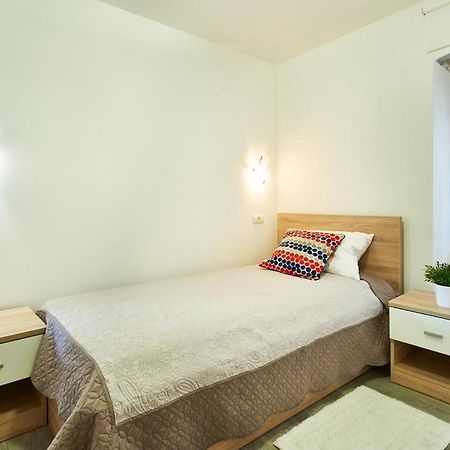 Roviv Apartments In The Old Town By Irundo Rovinj Buitenkant foto