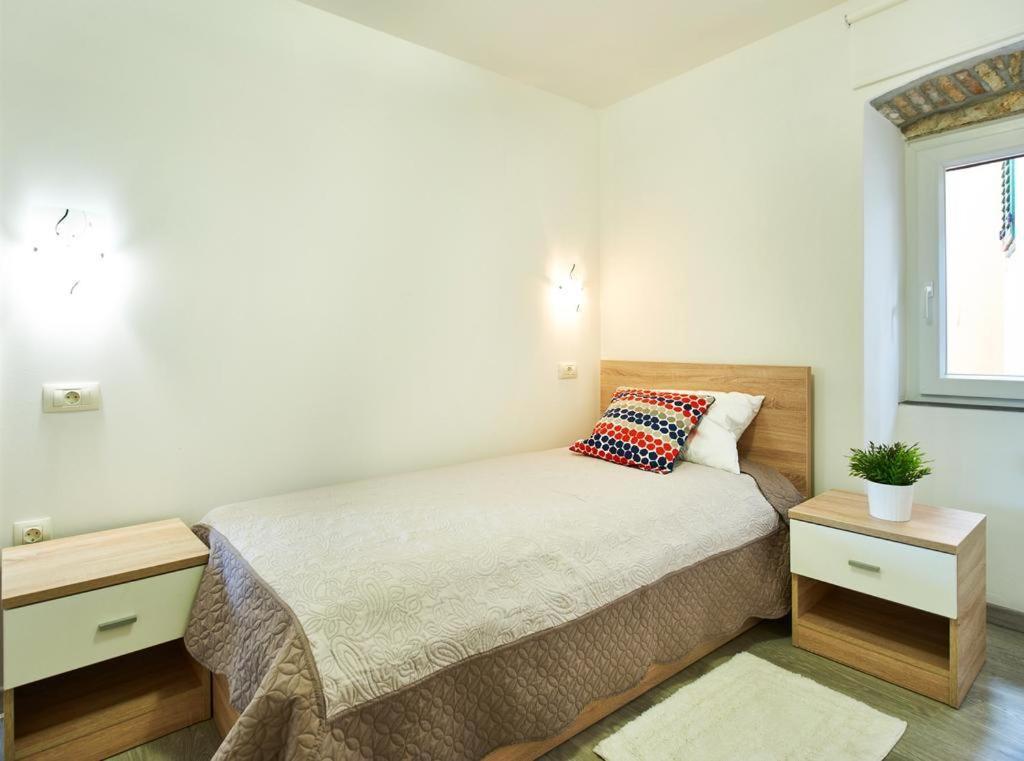 Roviv Apartments In The Old Town By Irundo Rovinj Buitenkant foto